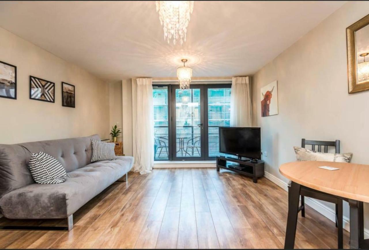 Flat 6, First Floor, Manhattan Place - Liverpool City Centre Bagian luar foto